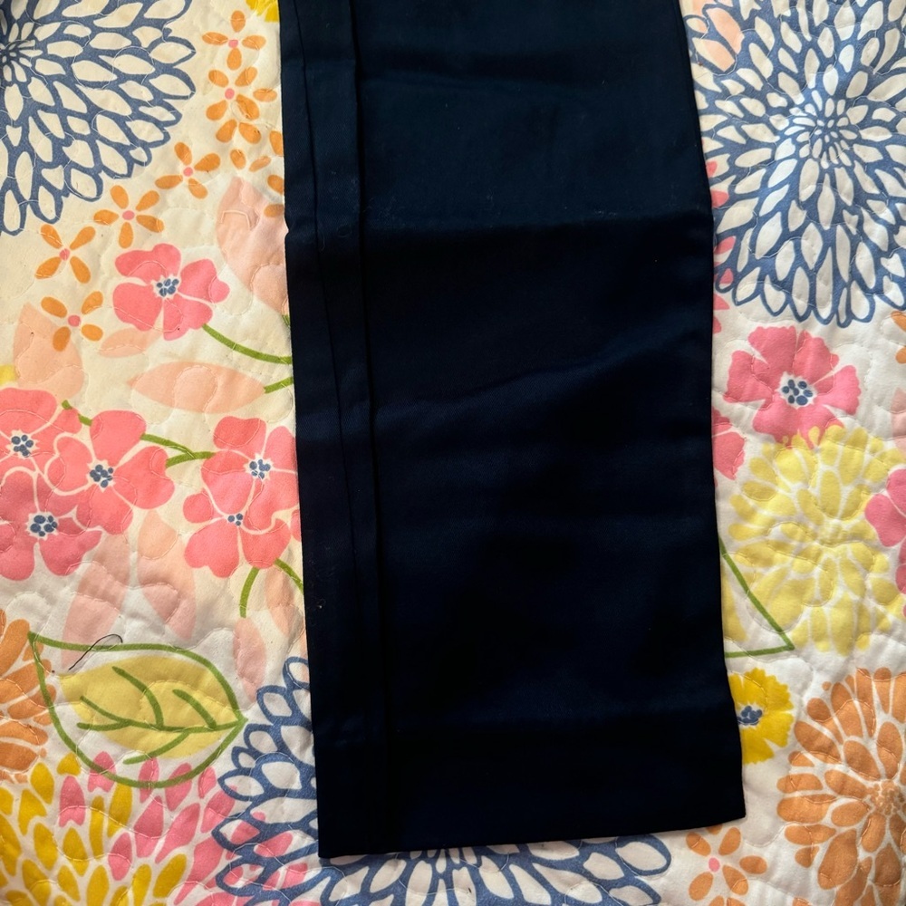NWT size 4 navy old navy pants - Picture 5 of 6